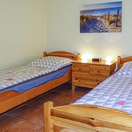 Apartment 1 Bedroom Beautiful In Kirchdorf (Poel)